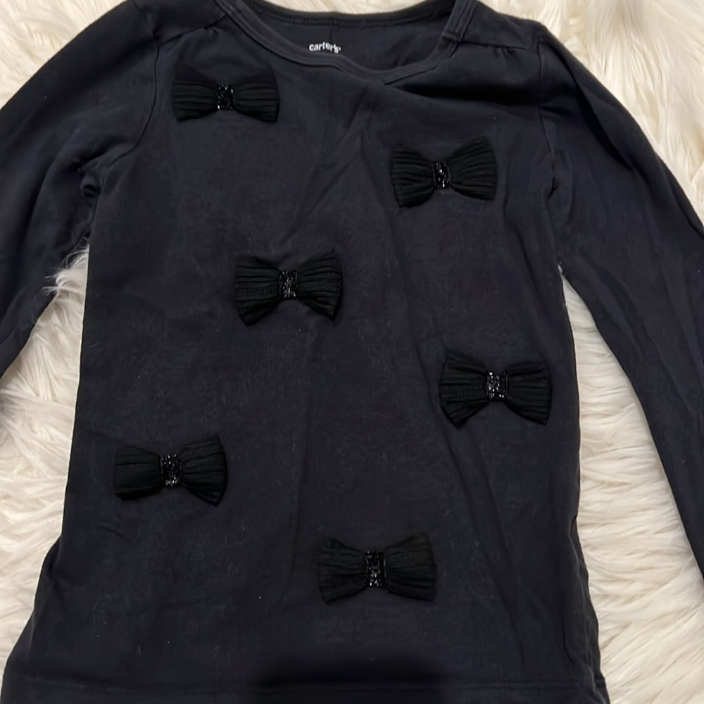 Carter’s black bow long sleeve top size:4T